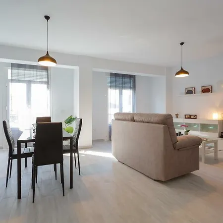 شقة Surthy Homely Flat Cathedral